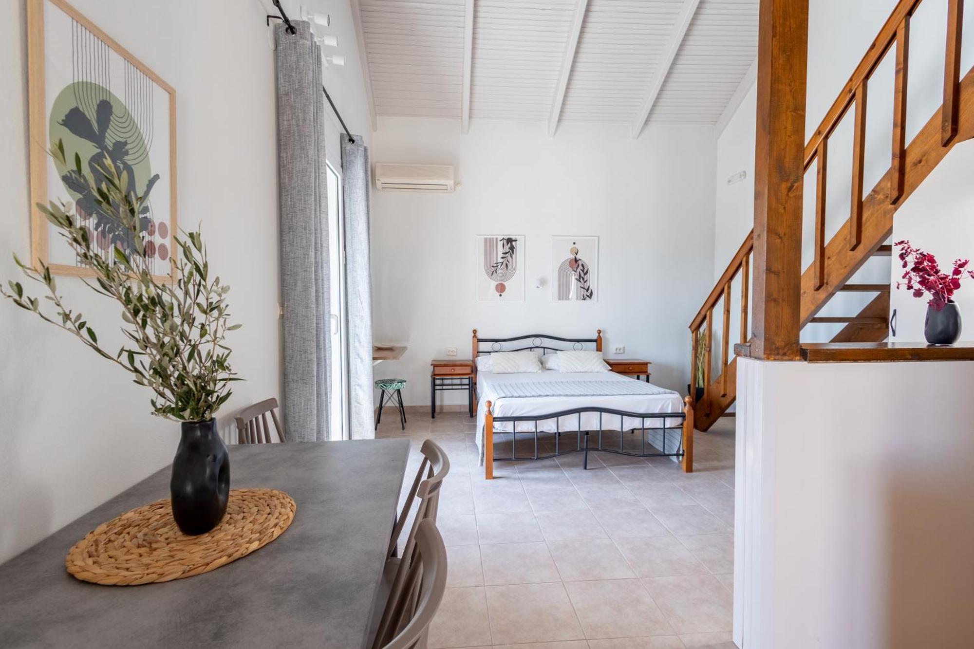 Aria Apartment Lakithra Bagian luar foto