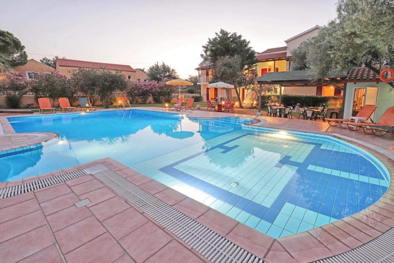 Aria Apartment Lakithra Bagian luar foto